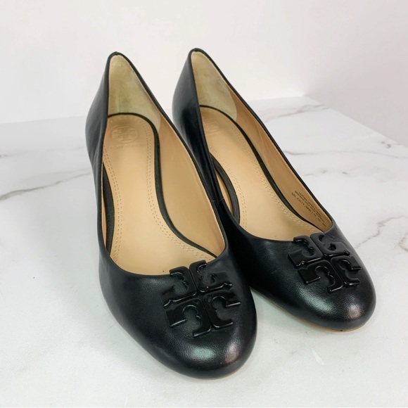TORY BURCH LOWELL 65mm Black Lamb Leather Logo Closed Round Toe Wedge Pump 8 - Picture 1 of 11
